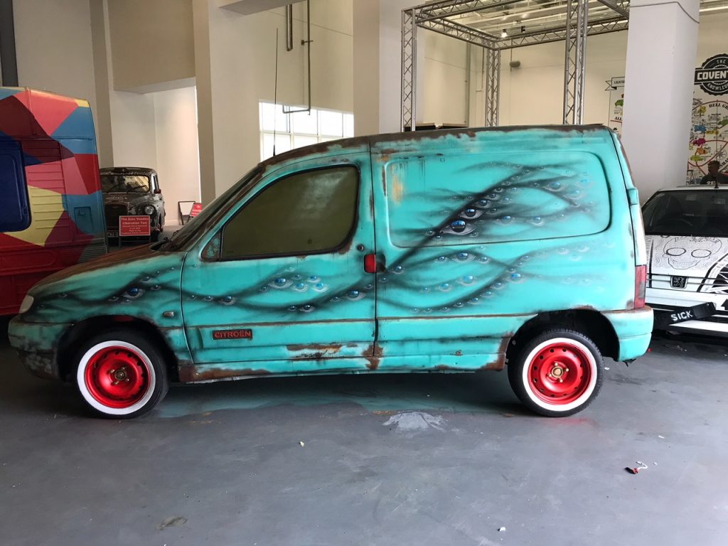 Small Renault Van